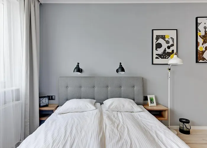 Sadowa 5 Min Old Town Parking Apartmán *