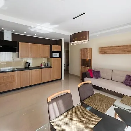 Apartment Sadowa Apartments 5 Min Old Town Parking *