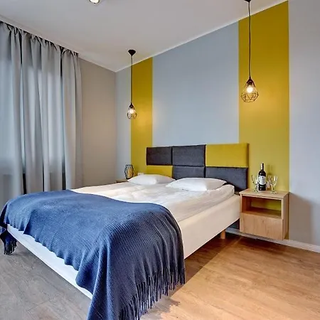 Sadowa Apartments 5 Min Old Town Parking Apartment