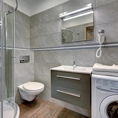 Sadowa 5 Min Old Town Parking