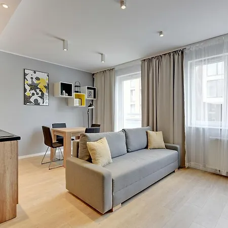 Sadowa 5 Min Old Town Parking *