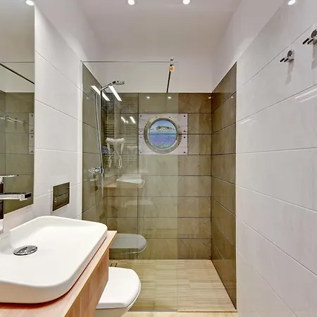 Апартаменты Sadowa 5 Min Old Town Parking