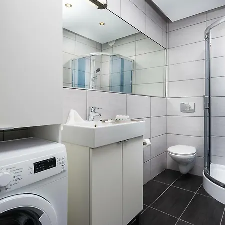 Sadowa 5 Min Old Town Parking Гданьск