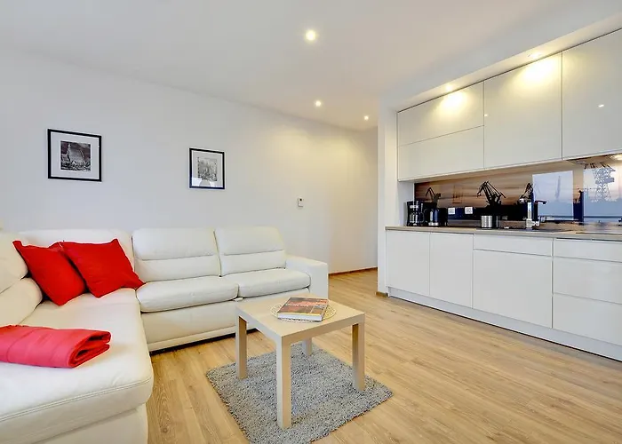 Sadowa 5 Min Old Town Parking *